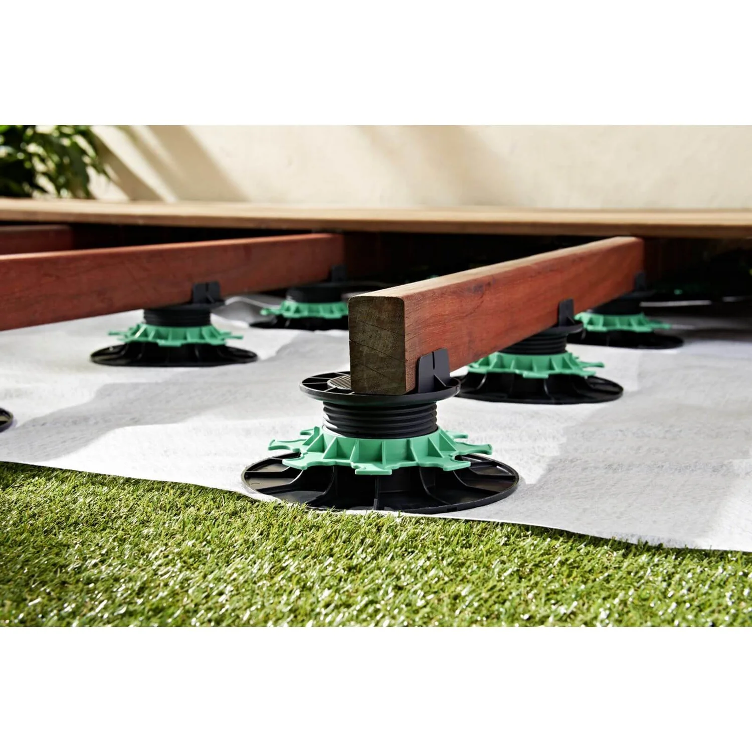 Jouplast Adjustable Decking Riser - Pack Of 10 5 Jouplast Adjustable Decking Riser - Pack Of 10 - Image 3